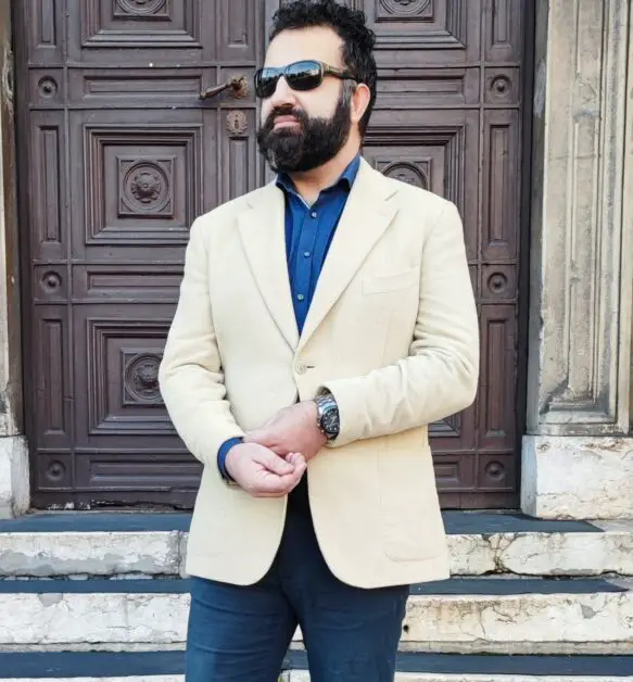 Leon Papo wearing a Corneliani blazer