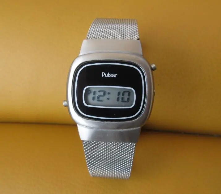  Pulsar LCD Dress watch